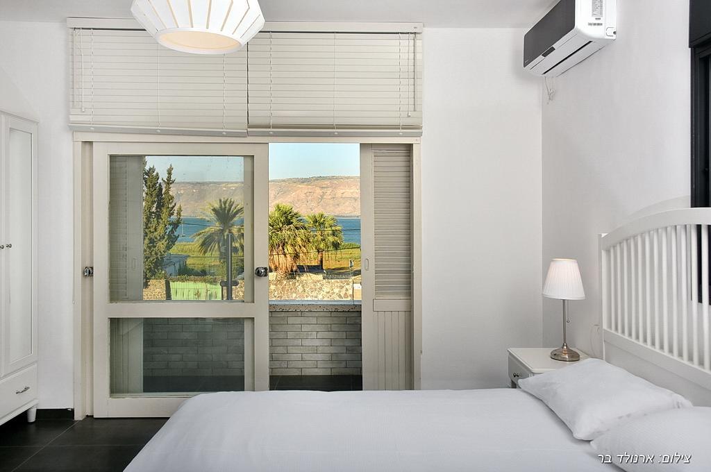 בקתה מקום טוב באמצע Βίλα Kinneret Εξωτερικό φωτογραφία